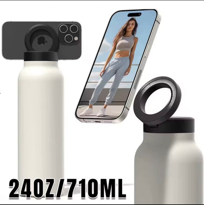 Magnetic water bottle